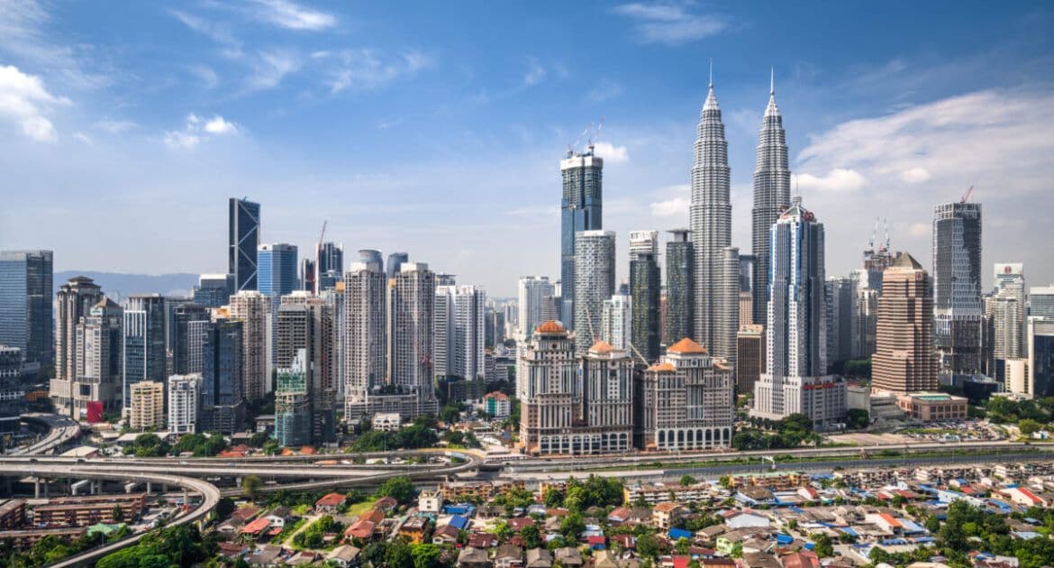 Xuất Khẩu Sang Malaysia — MDA, NPRA & Chứng Nhận Halal