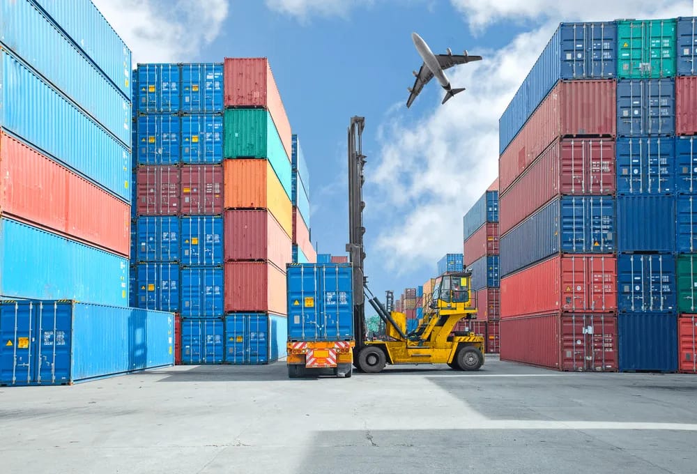 Xuất nhập khẩu tại chỗ là gì? Thủ tục hải quan như thế nào